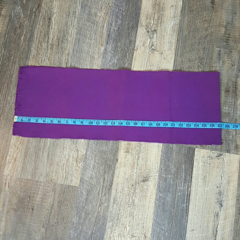 Netherdale scarf purple lambswool made in Scotland Vintage