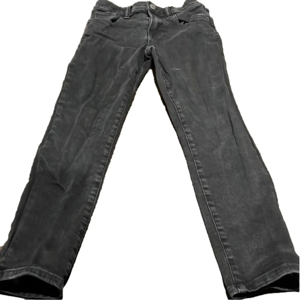 Gap. Slim fit jeans. Size 8.