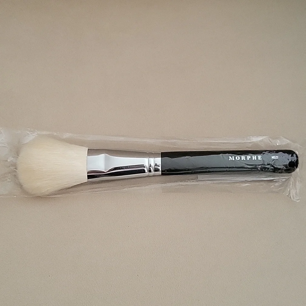 Morphe nwt m527