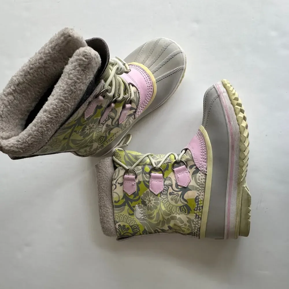 Sorel pac size delightful