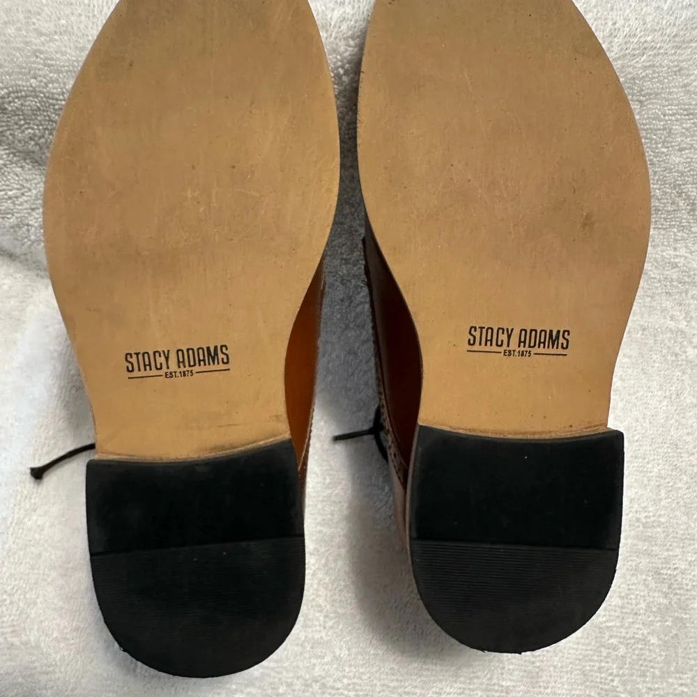 Stacy Adams refined leather