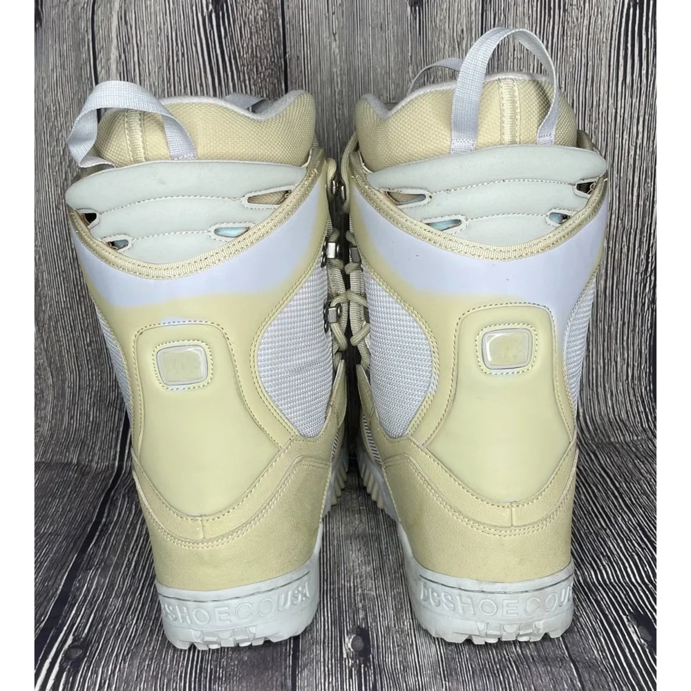 DC Shoe Co supportive winter lacing