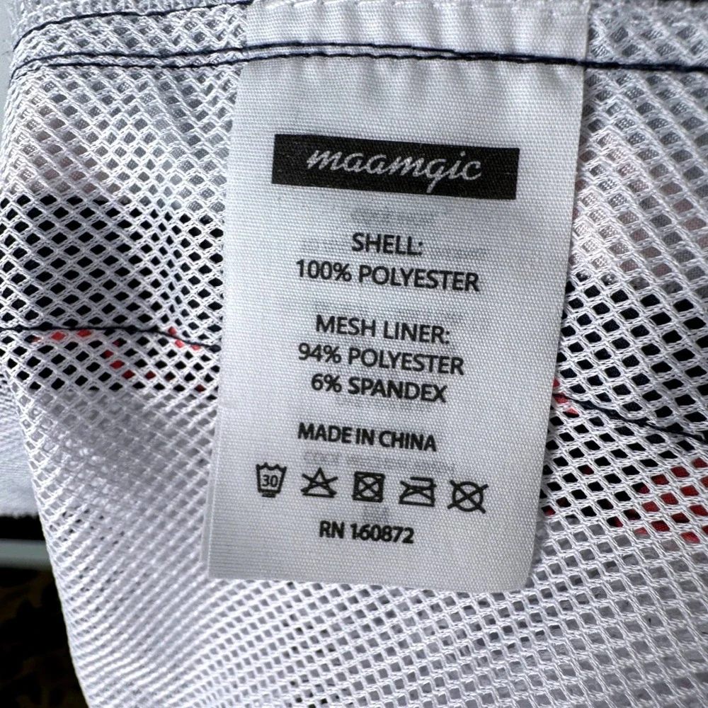 Maamgic mens swim