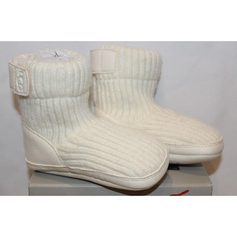 NIB UGG Infant Skylar Knit Sweater Booties Cream NIB‎