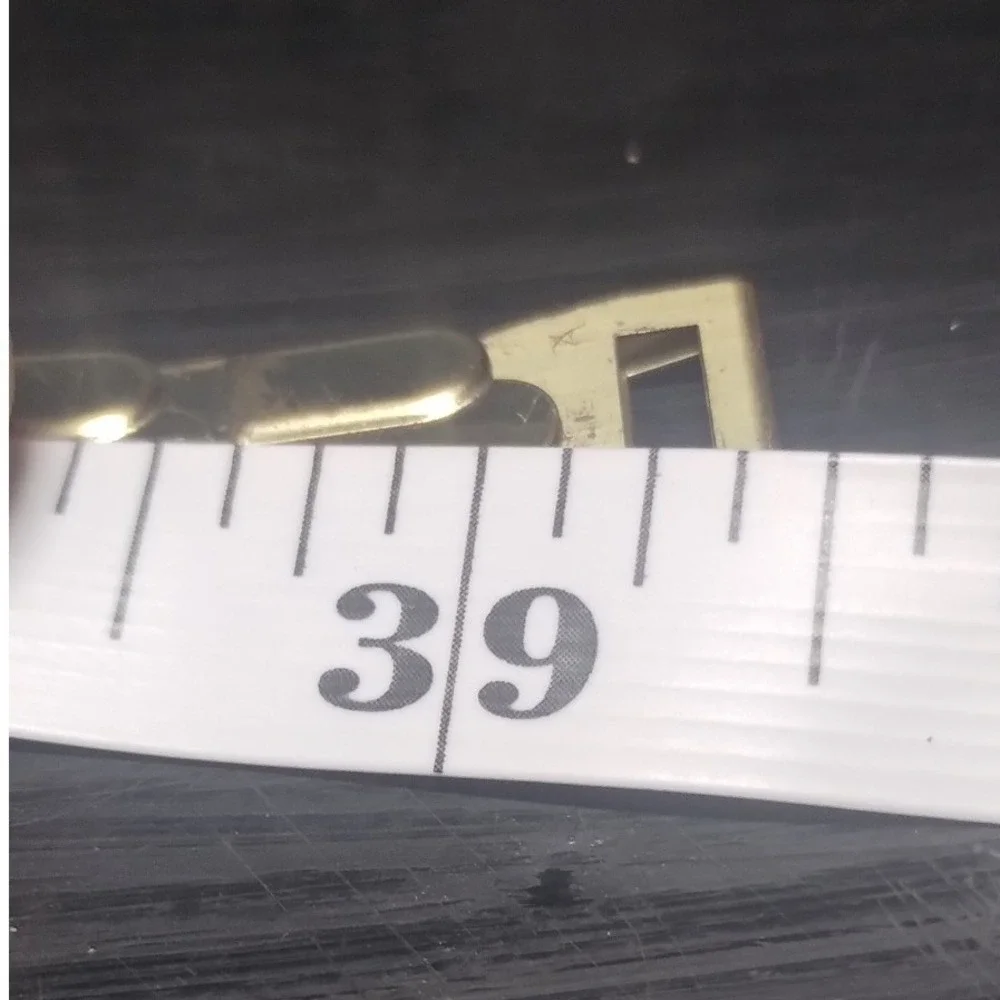 Unbranded measurements total