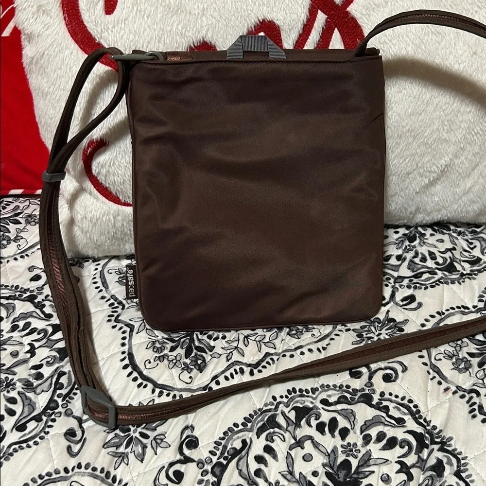 Pacsafe secure stylish