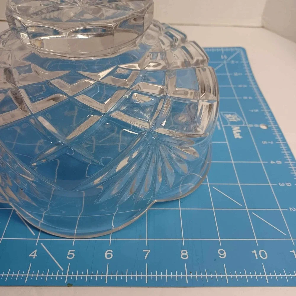 Vintage Lead Crystal Bowl Cut Glass‎ Scalloped Edge Serving Bowl Centerpiece