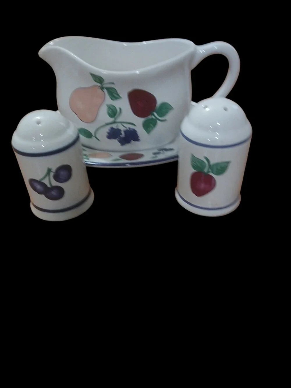 Fruit-Print Ceramic Creamer and Salt & Pepper Shaker Set - White