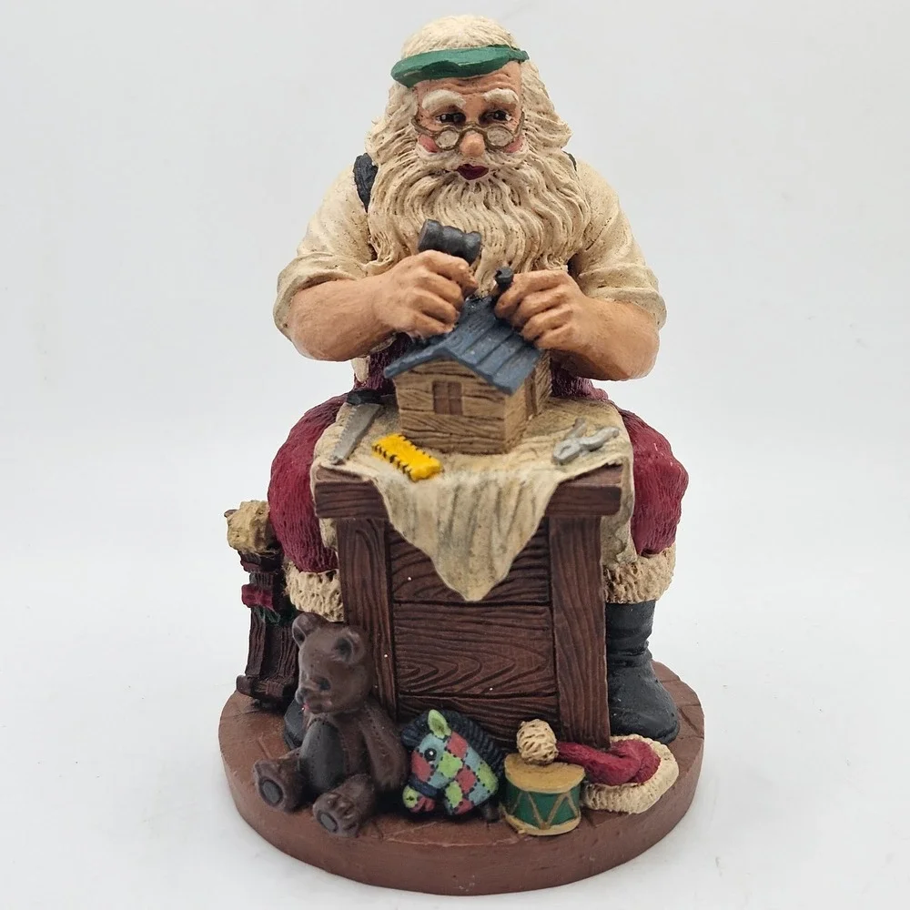 Vintage Santa Claus Toymaker Workshop Figurine‎ Resin Hand Painted
