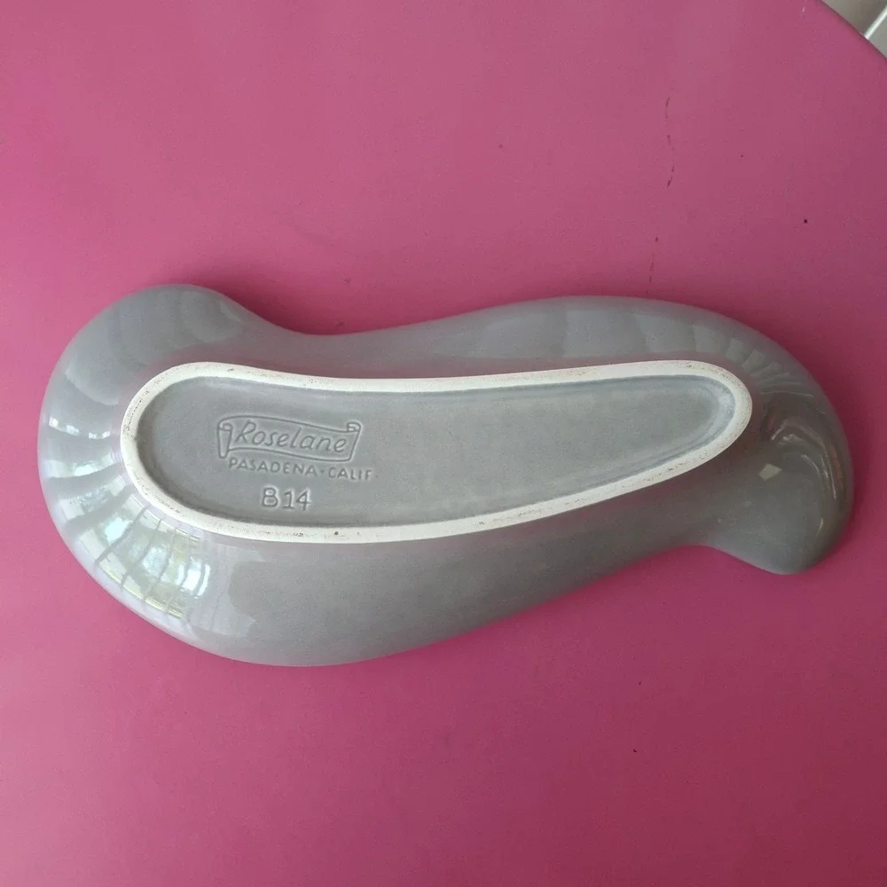 Roselane B14 MCM Pink Gray Freeform Pottery Bowl Dish Pasadena California 1950s