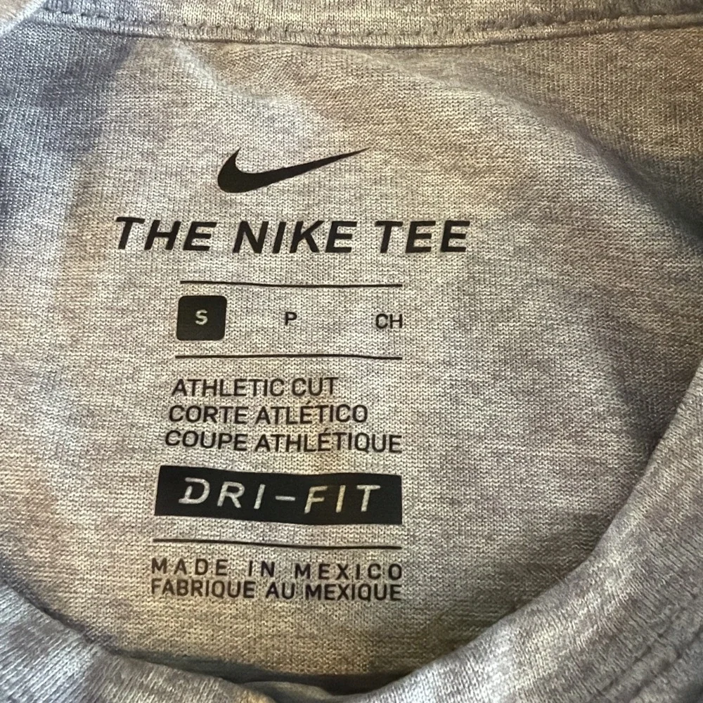 Nike Virginia Tech Hokies Hokie Nation Dri-FIT T Shirt Youth Small Gray NCAA