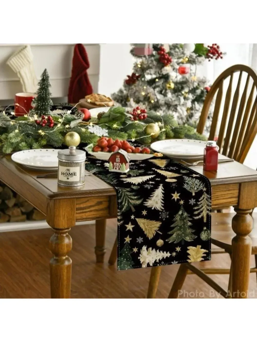 Christmas Tree Table Runner 13x90 Inch Snowflakes Stars Holiday Decor, New