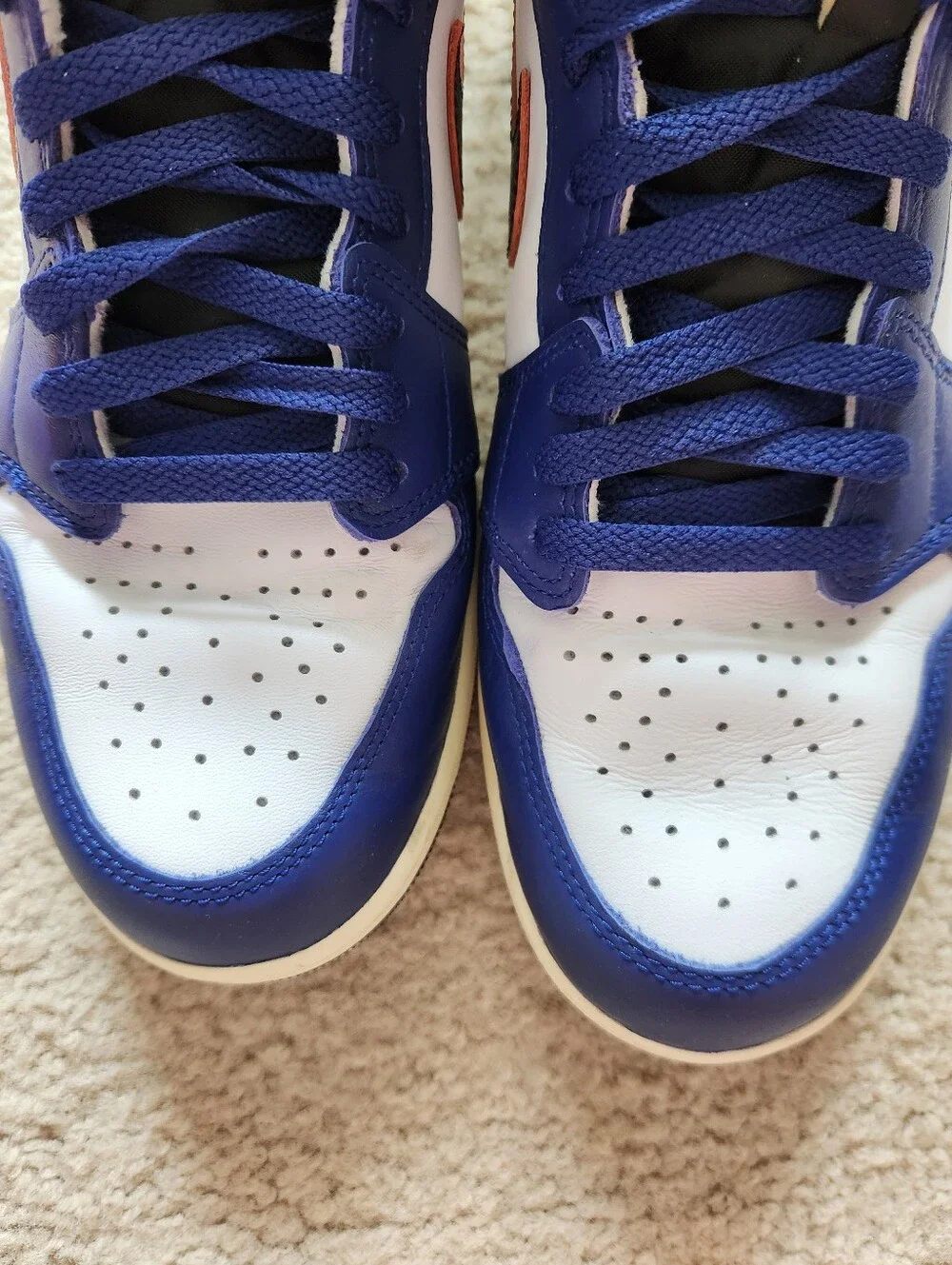 Jordan Retro 1 High OG Rare Air Size 12