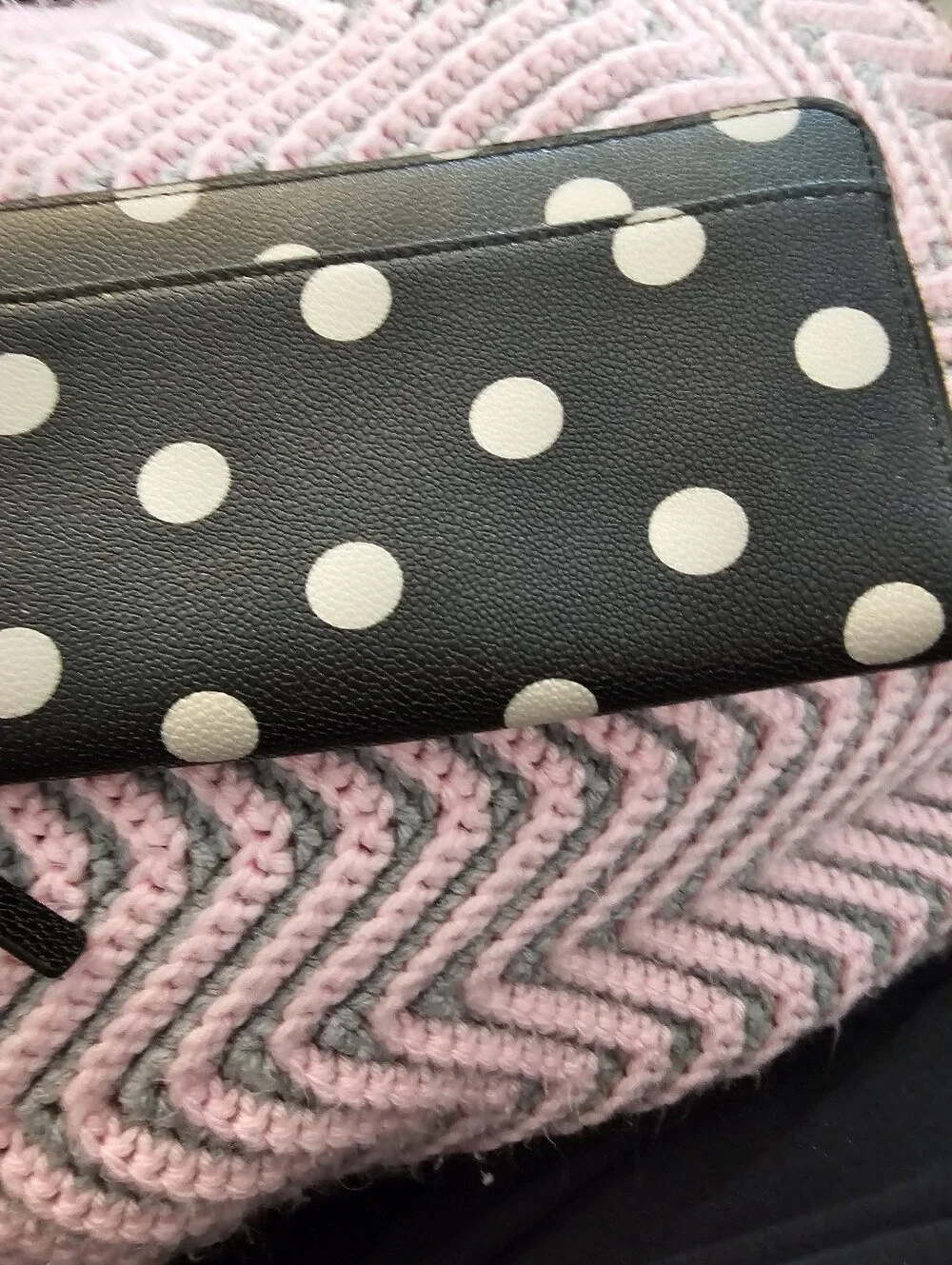 kate spade use exterior