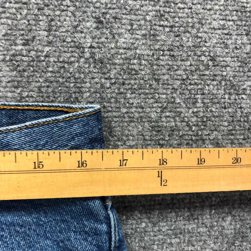 Levis levis 541
