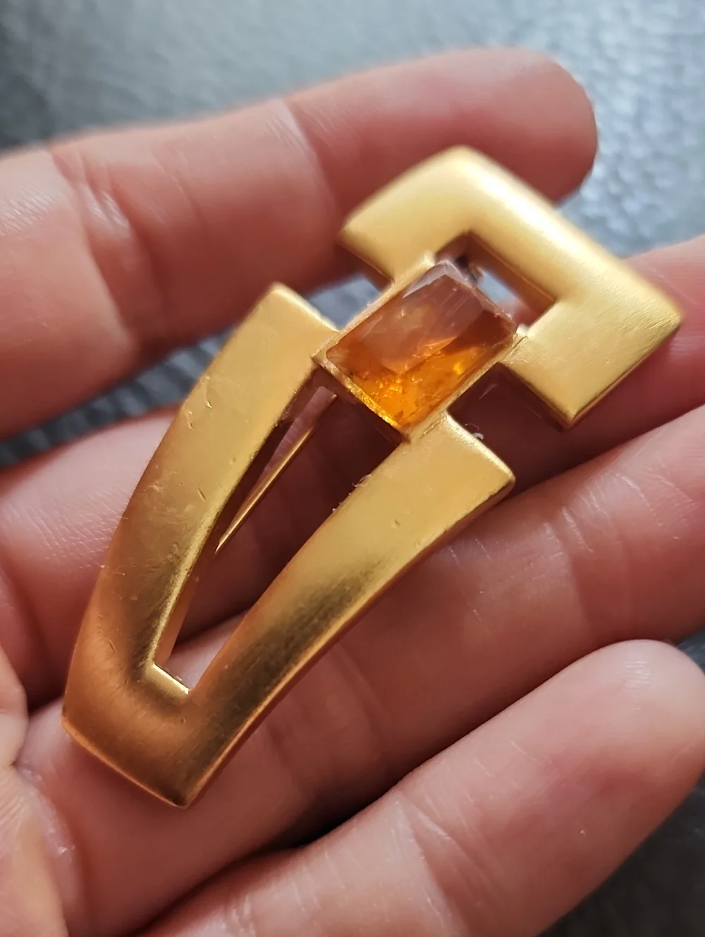 Anne Klein elegant gold