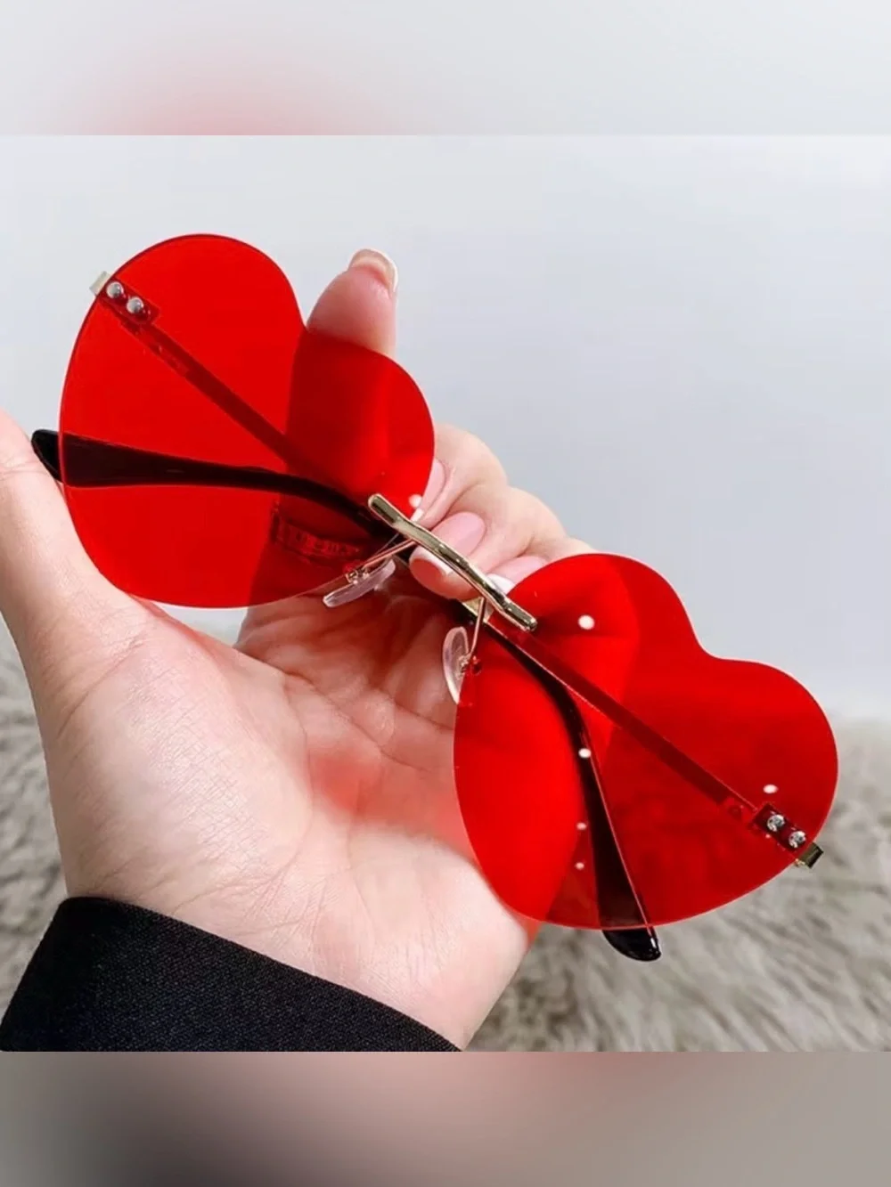 Unbranded chic heart