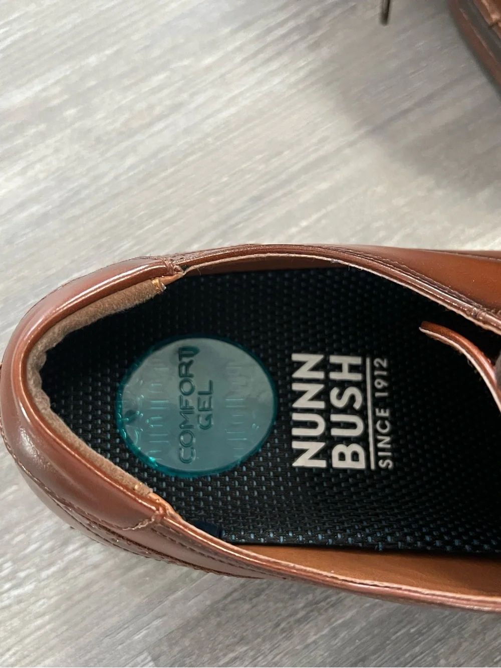Nunn Bush polished cognac