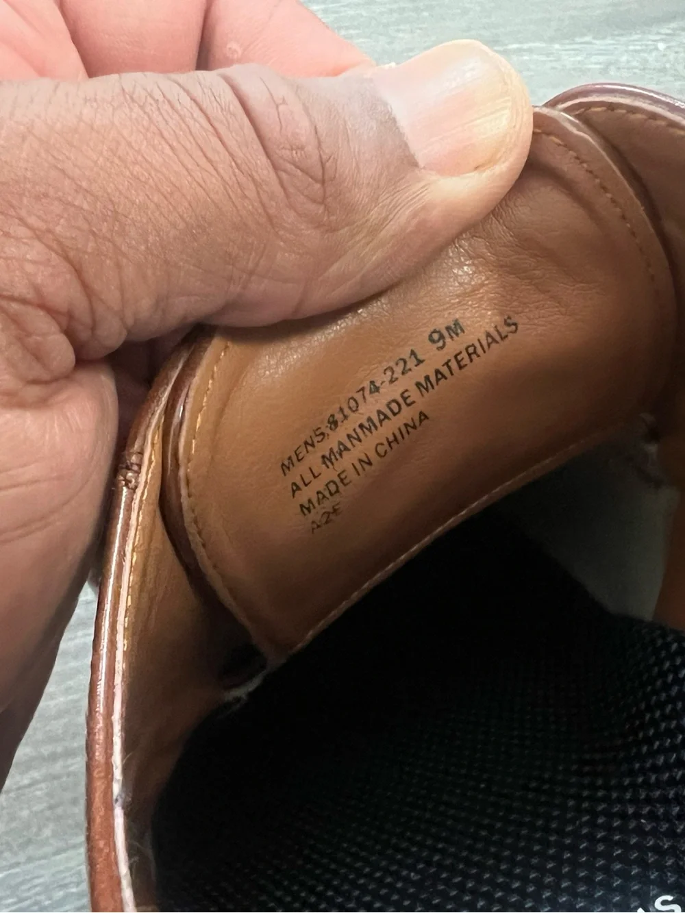 Nunn Bush polished cognac