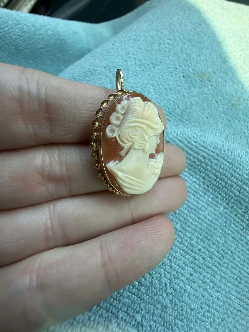 Unknown vintage hand
