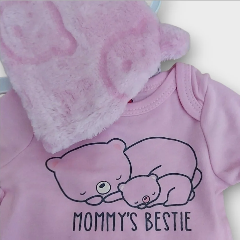 NWT Cozy 3 Pc Pink Mommy's Bestie Bear Bodysuit Set ~sz 3M