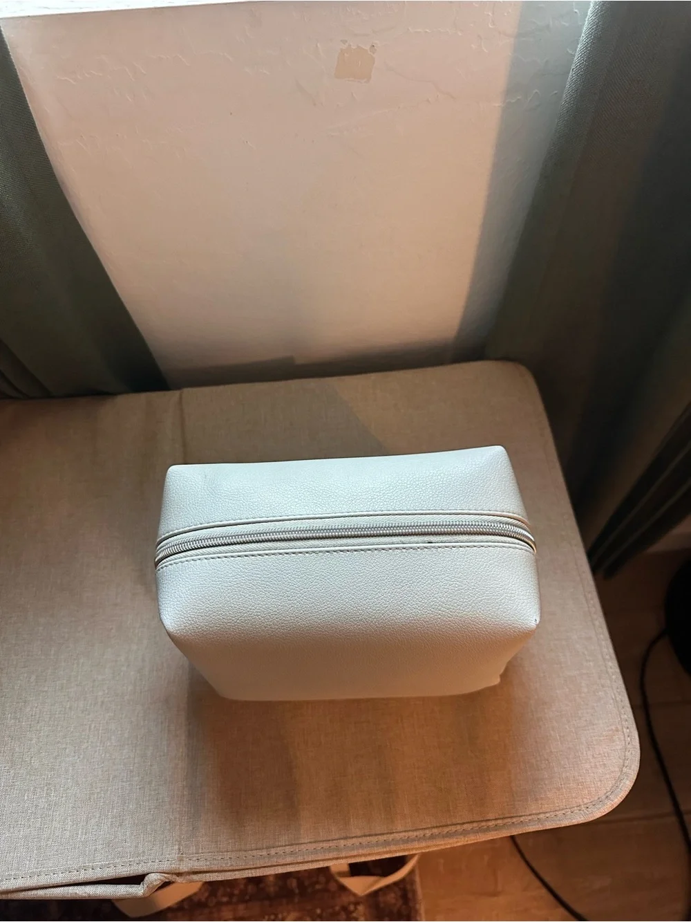 N/A compact cosmetic