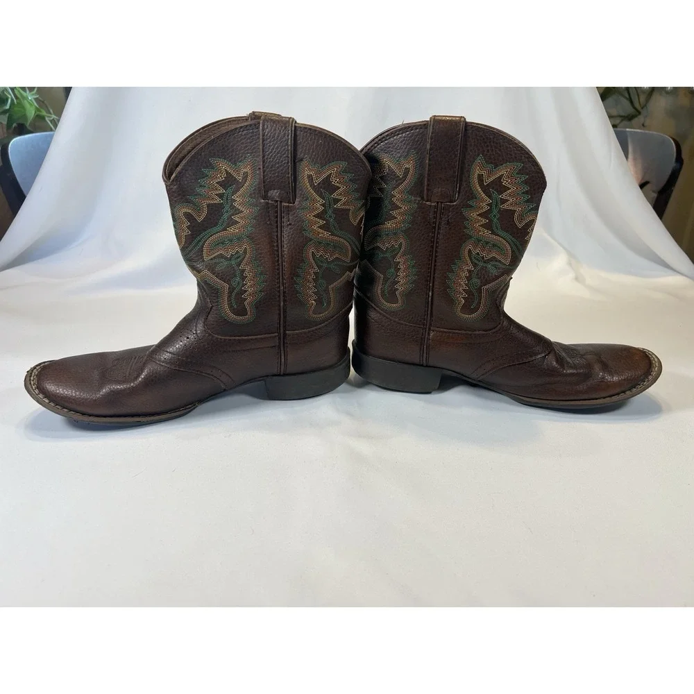 Justin Boots product pair