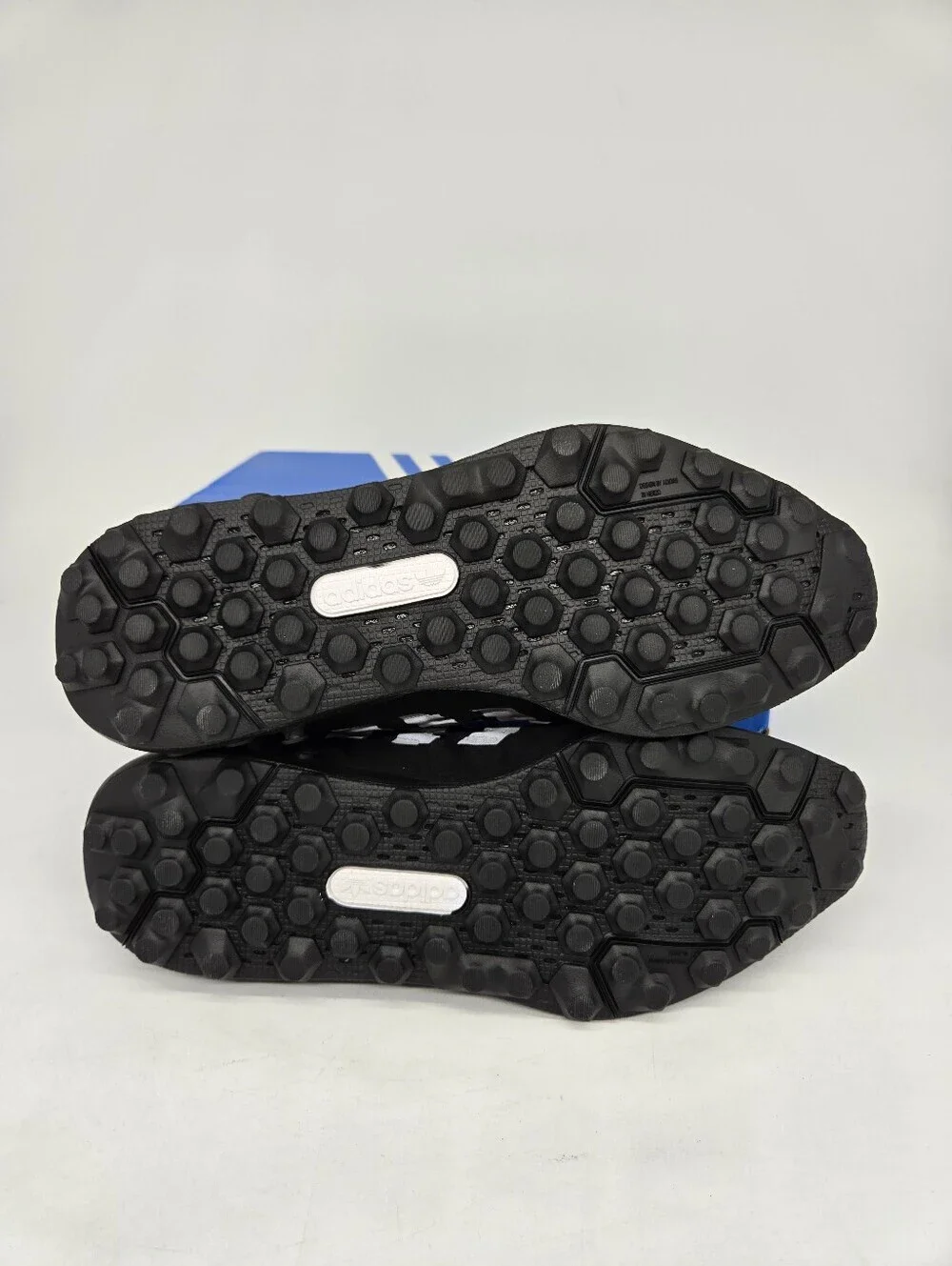 adidas men la