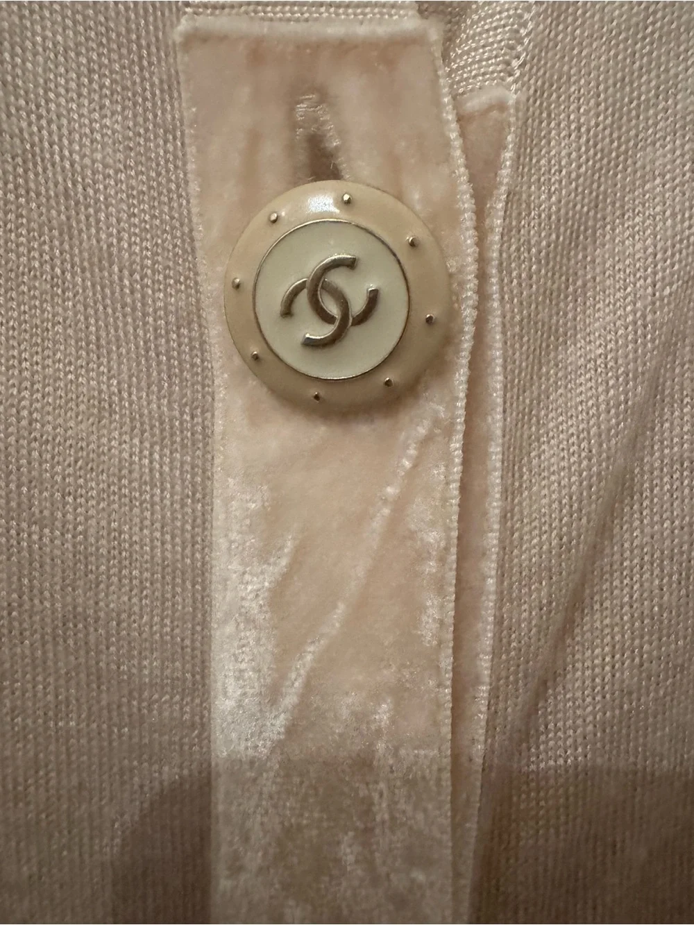 CHANEL Cream silk-blend Candy Button Cardigan