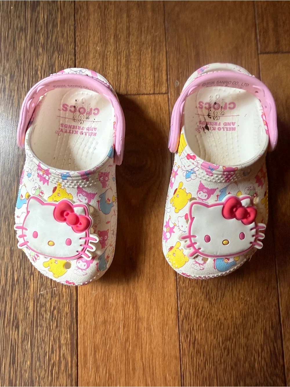 CROCS Hello Kitty Pink & White Kids Clogs Size 6