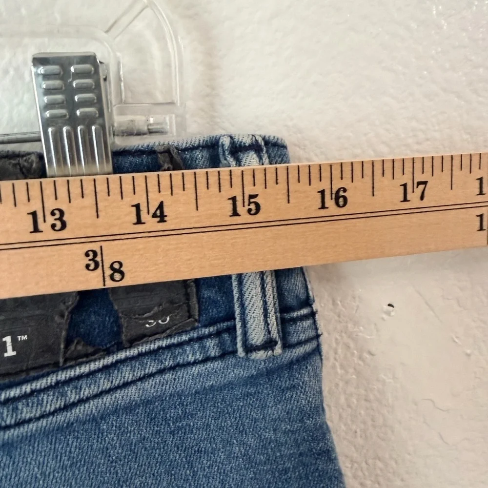 Levis levi 511