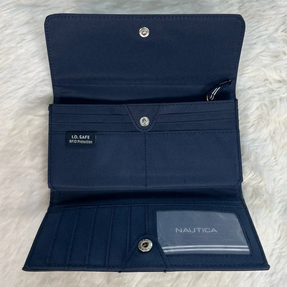 Nautica money manager