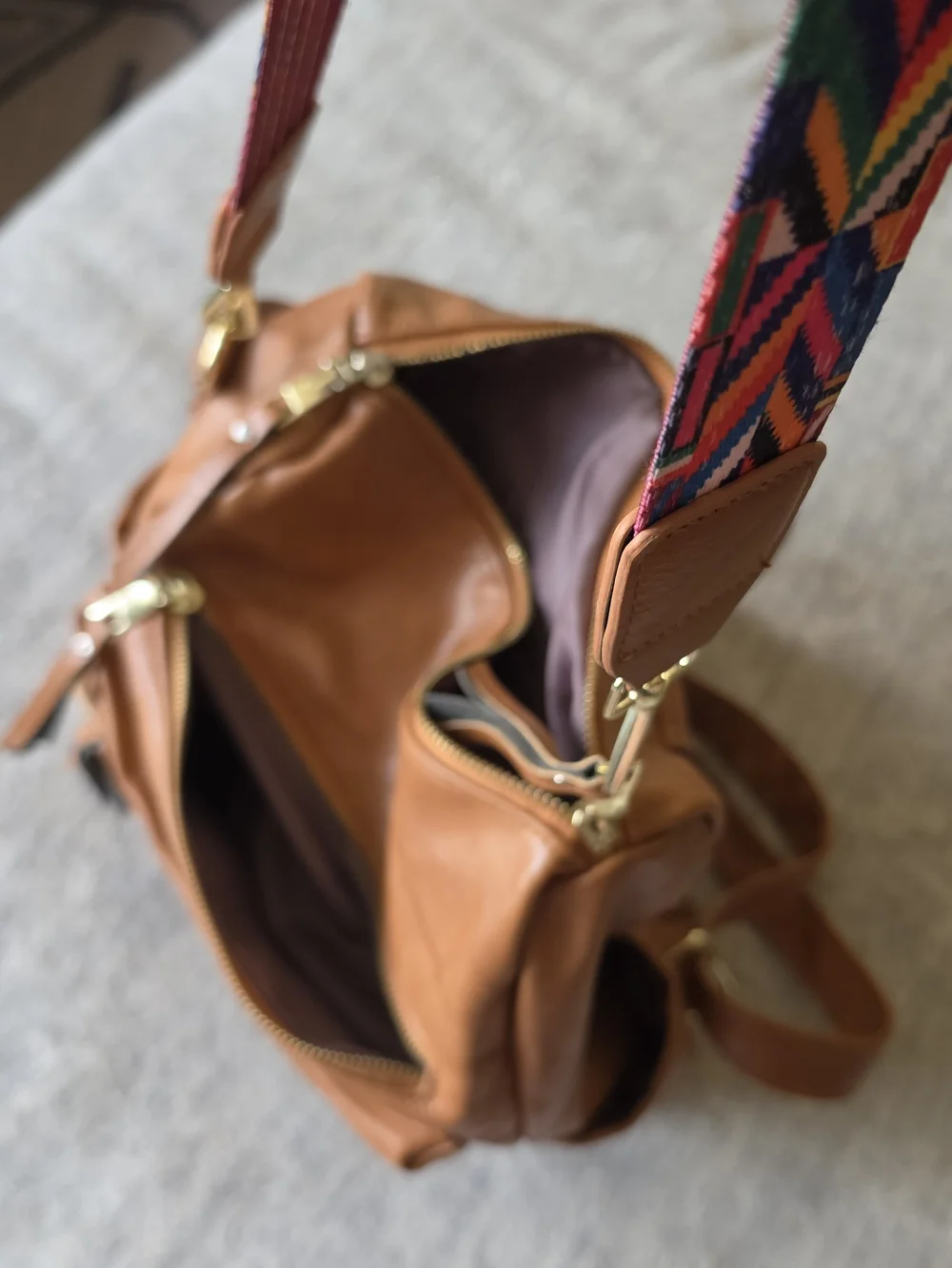 Modern & Chic versatile tan