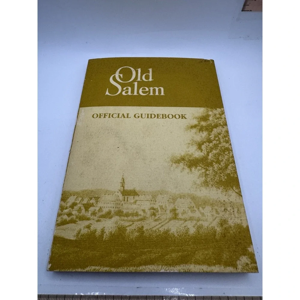 Vintage Old Salem Official Giudebook‎ 1987 2nd Edition