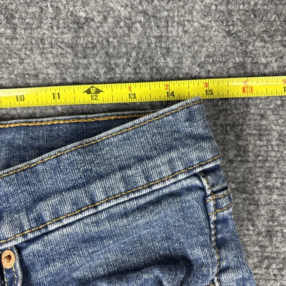 Levis medium amount crafted