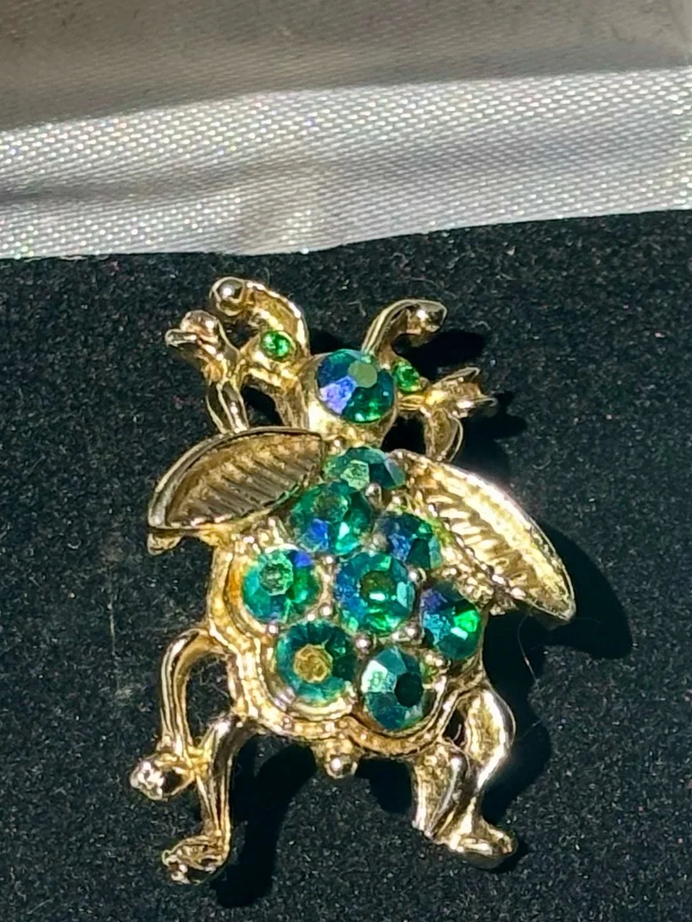 Vintage elegant gold