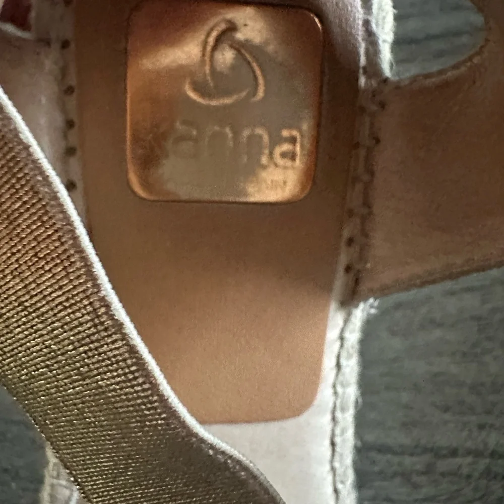 kanna chic metallic
