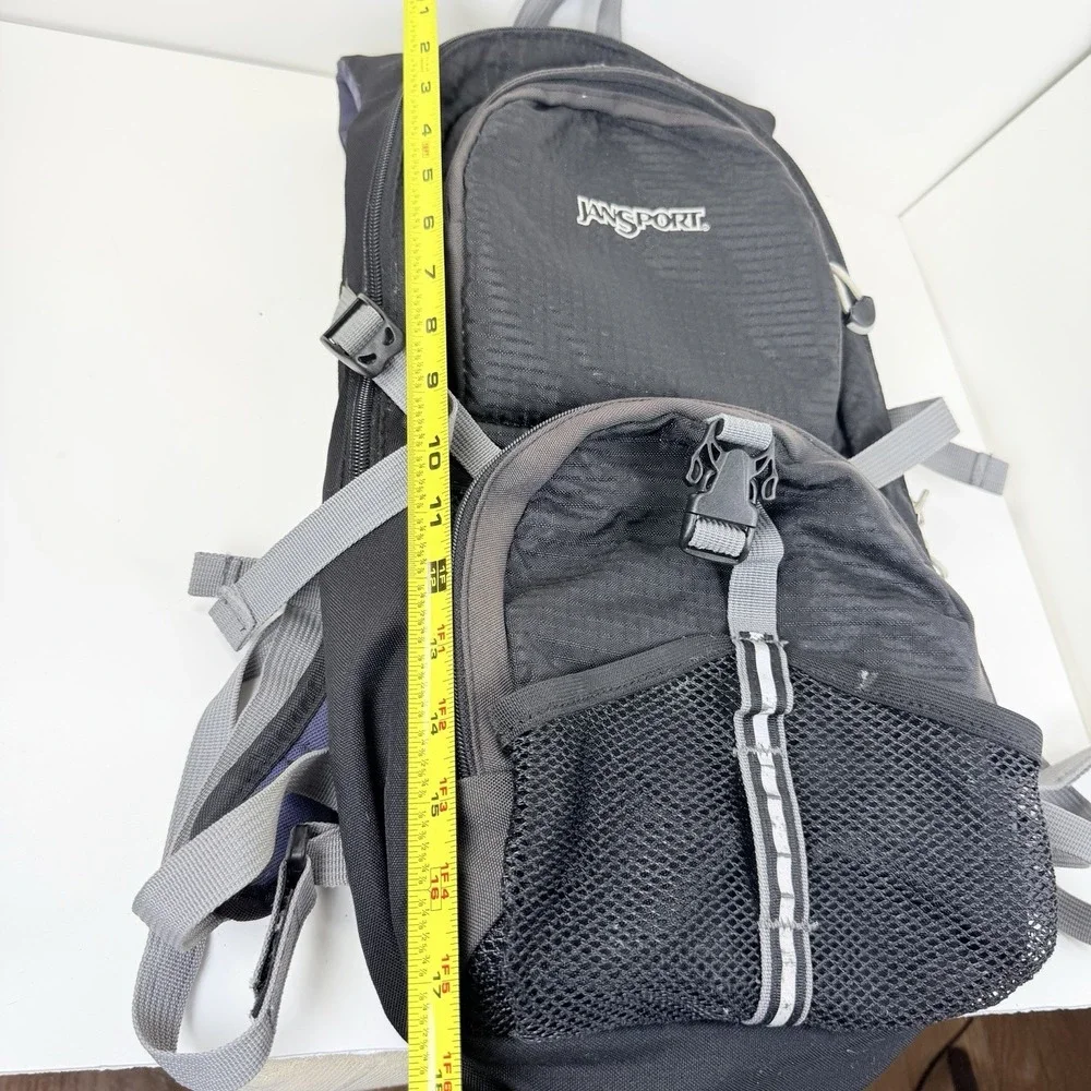 Jansport pre owned