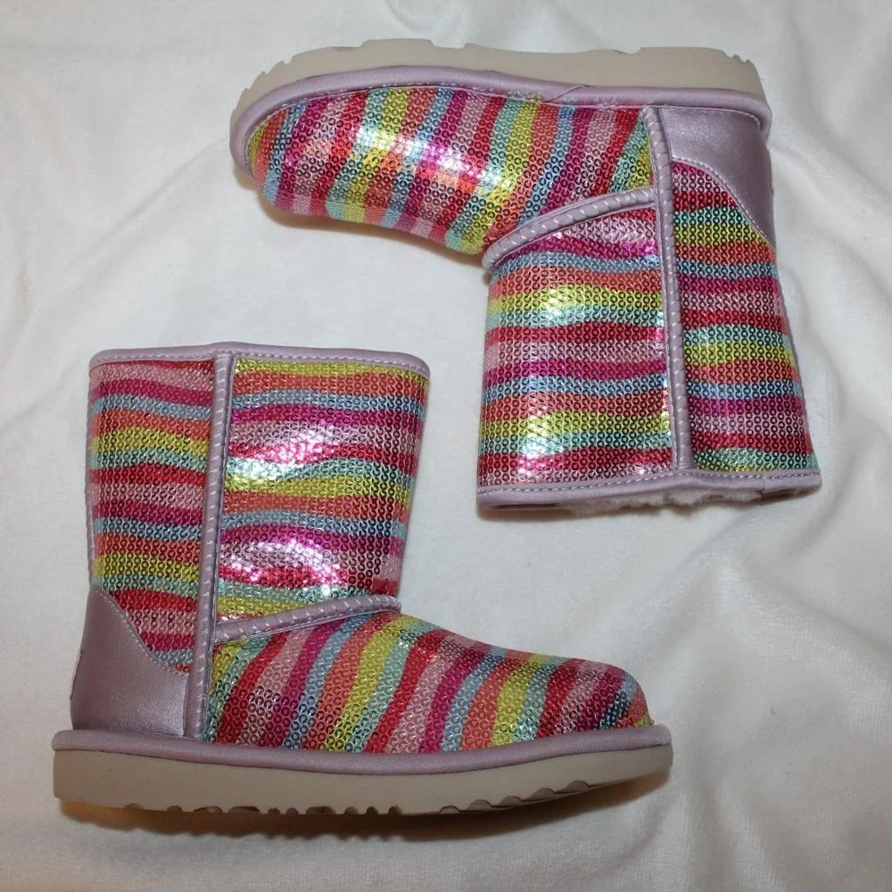 UGG round toe