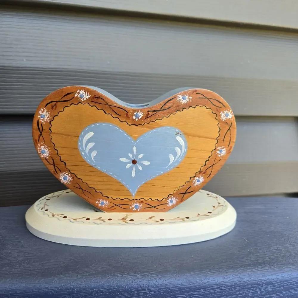 VTG Folk Art WoodCandle Holder Hand Painted Country Cottage Romantic‎ Heart