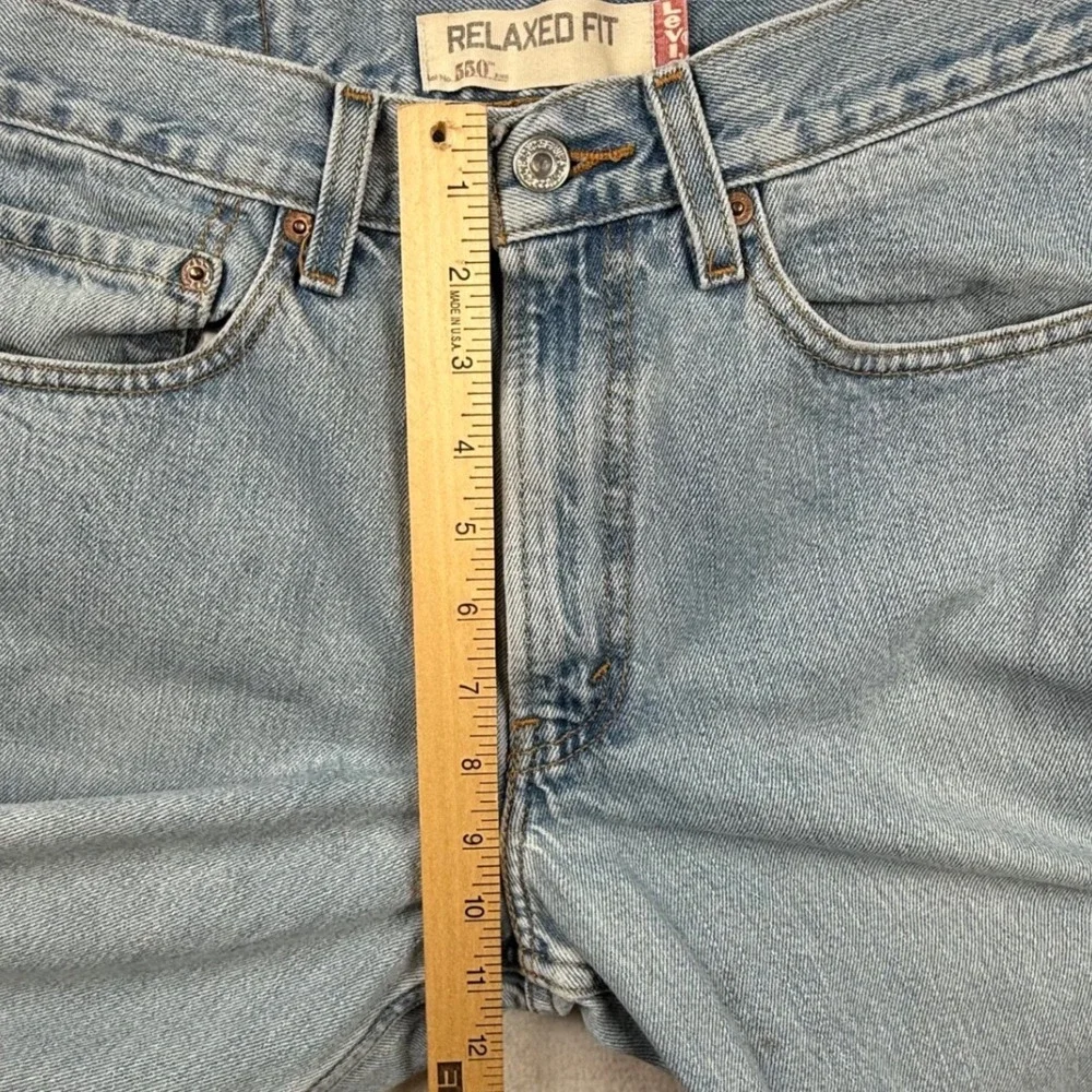 Levis 550 Mens Relaxed Fit Tapered Leg Light Wash Jeans Blue 31x30