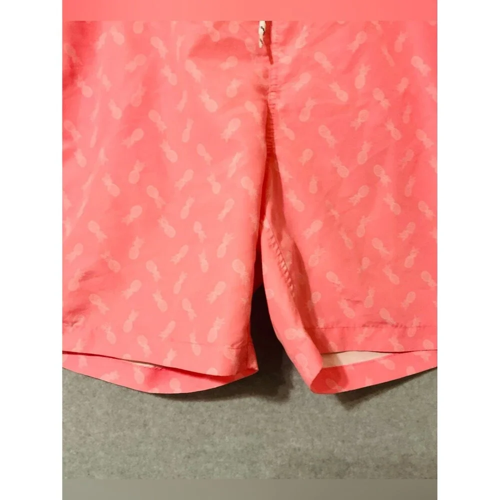 Magic vibrant pinkswim