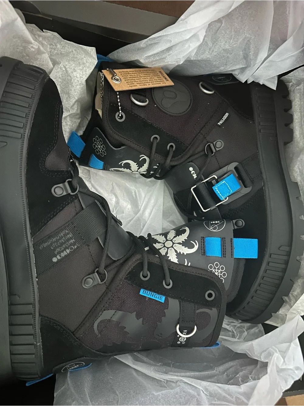 Palladium durable contrast blue