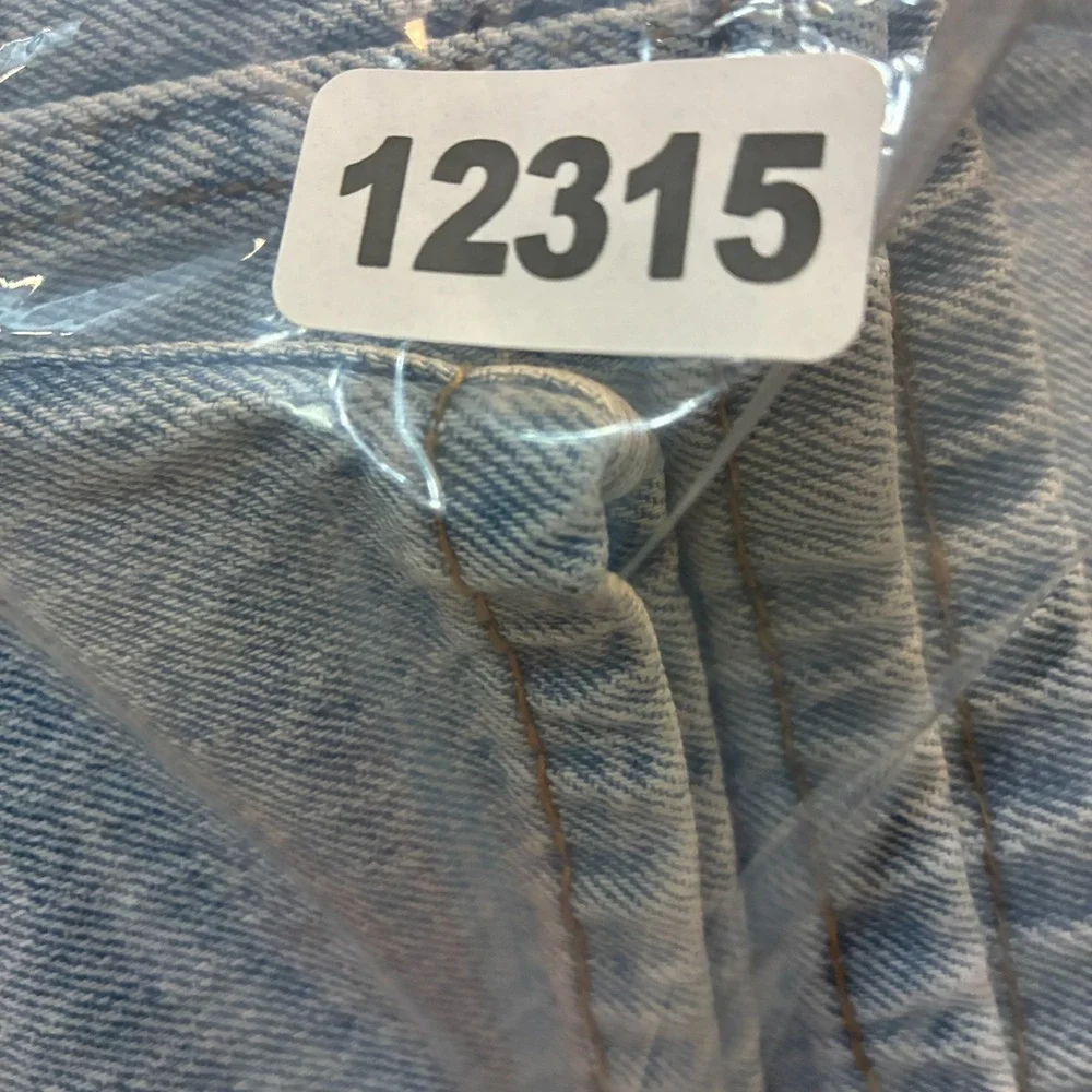 Levi's elastane gently