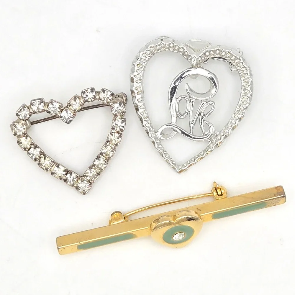 Vintage‎ Heart Brooch Lot 3pc Rhinestone Love Script Gold Tone Enamel Bar Pin
