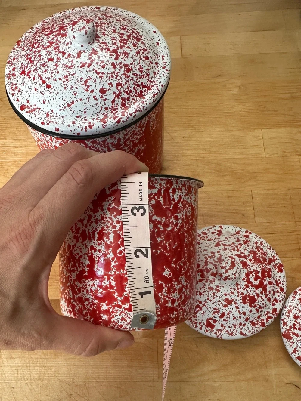 N/A nesting canisters