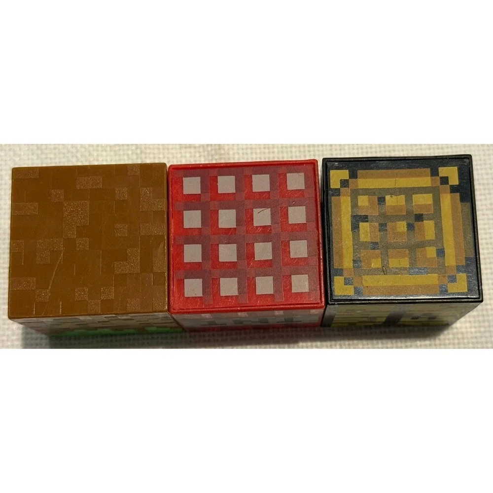 Minecraft Block Figures Lot of 3 Grass‎ TNT Crafting Table Pixelated Cube Toys