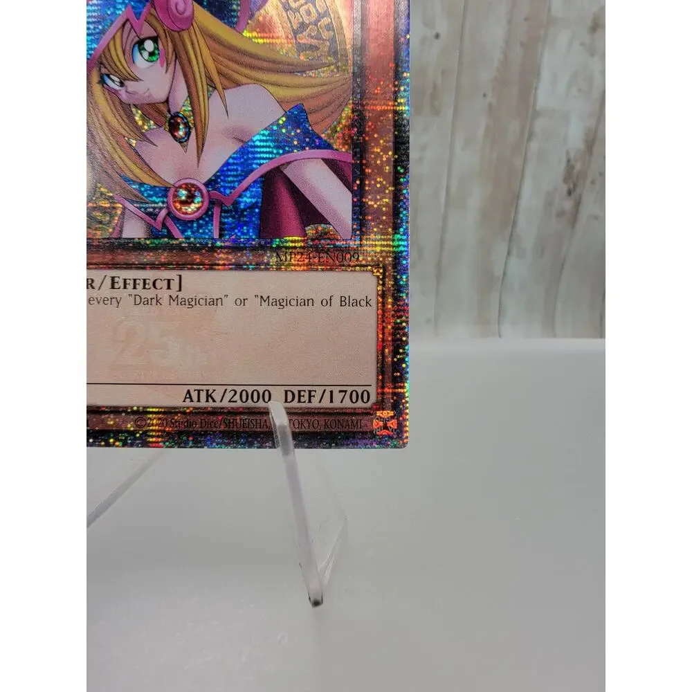 Yu-Gi-Oh! Dark Magician Girl MP24-EN009 Quarter Century Rare 1st Ed NM