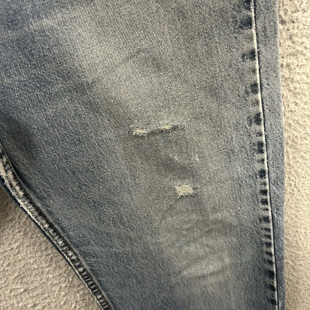 Vintage Levis Jeans Mens 36x34 Blue Denim 505 Straight Leg Light Wash 90s Adult