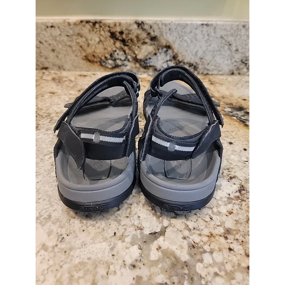 Teva men classic